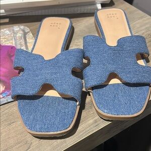 Stylish Blue Denim Slide Sandals size 9.5